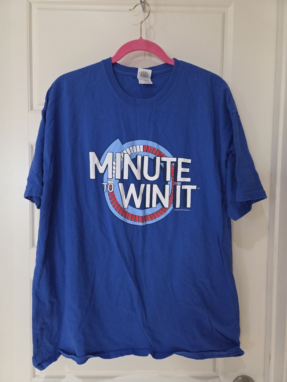 "MINUTE TO WIN IT" T-Shirt XL